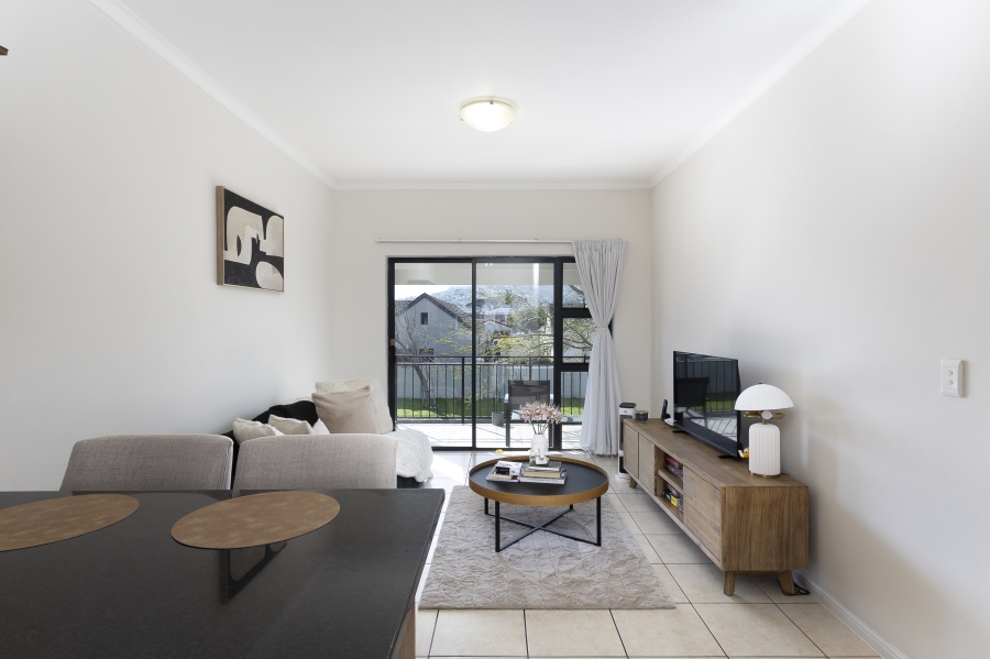 To Let 2 Bedroom Property for Rent in Heritage Park Western Cape
